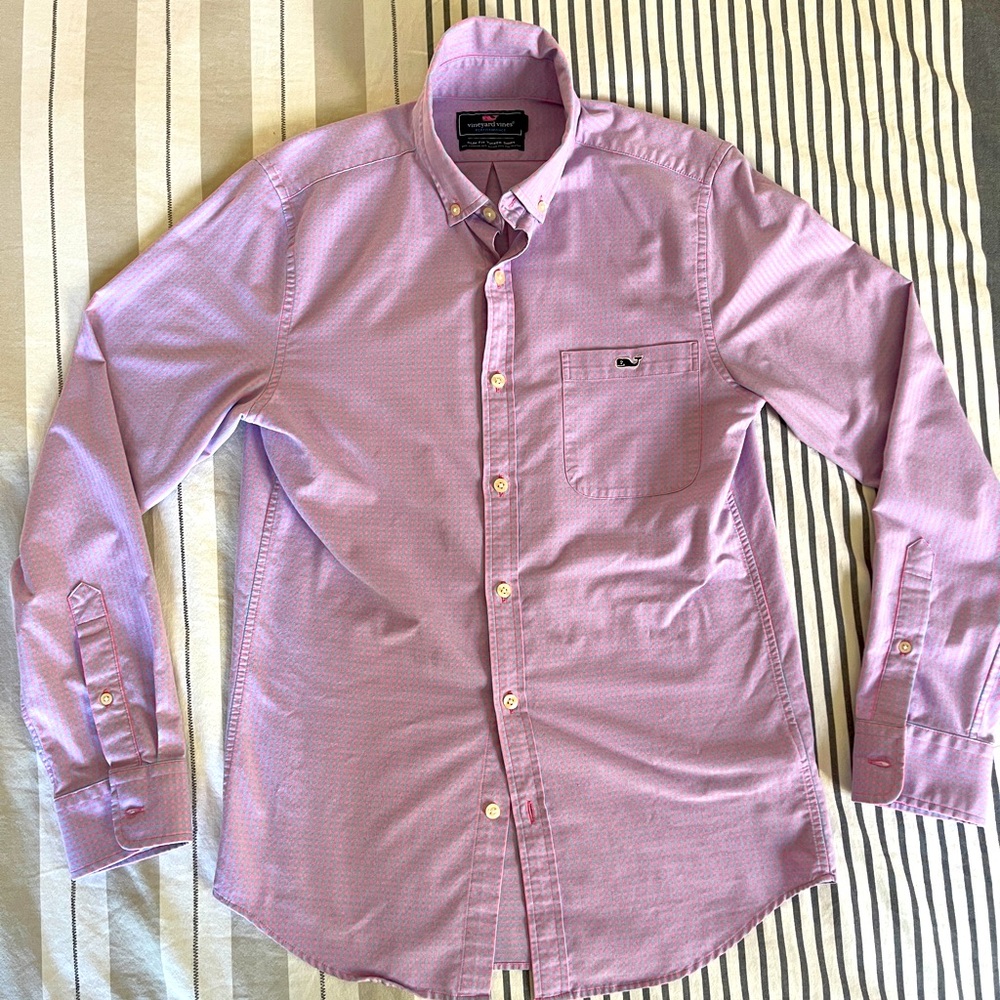 Vineyard Vines button down XS